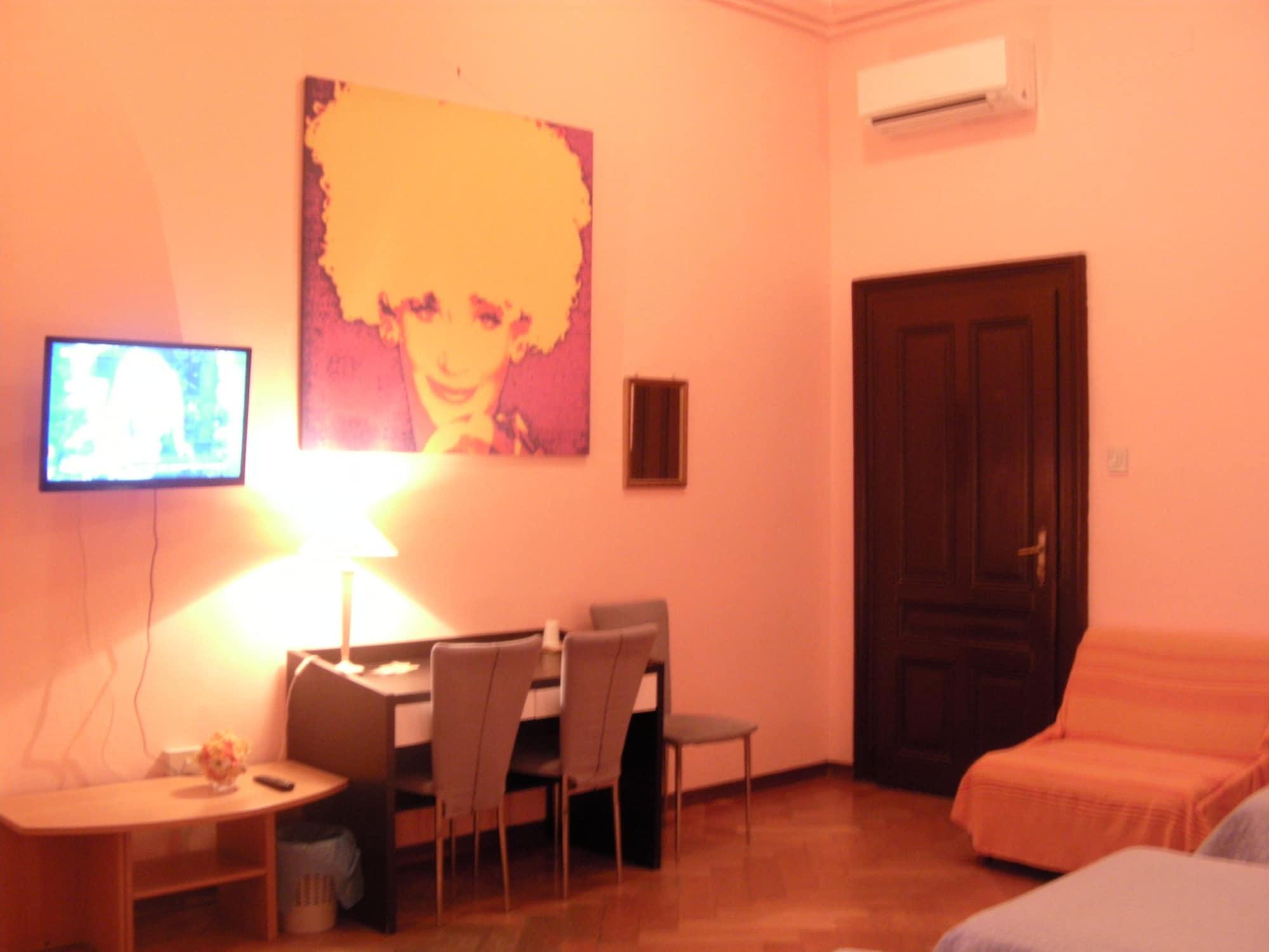 Stazione Guest house 2*