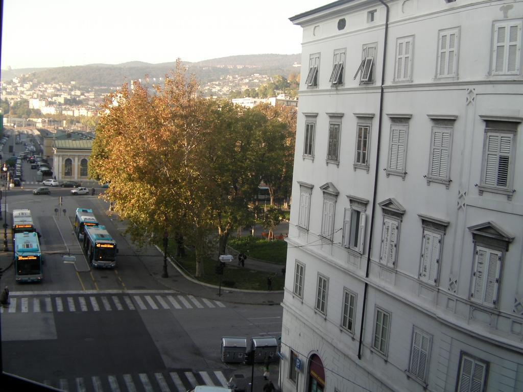 Stazione 2* Trieste