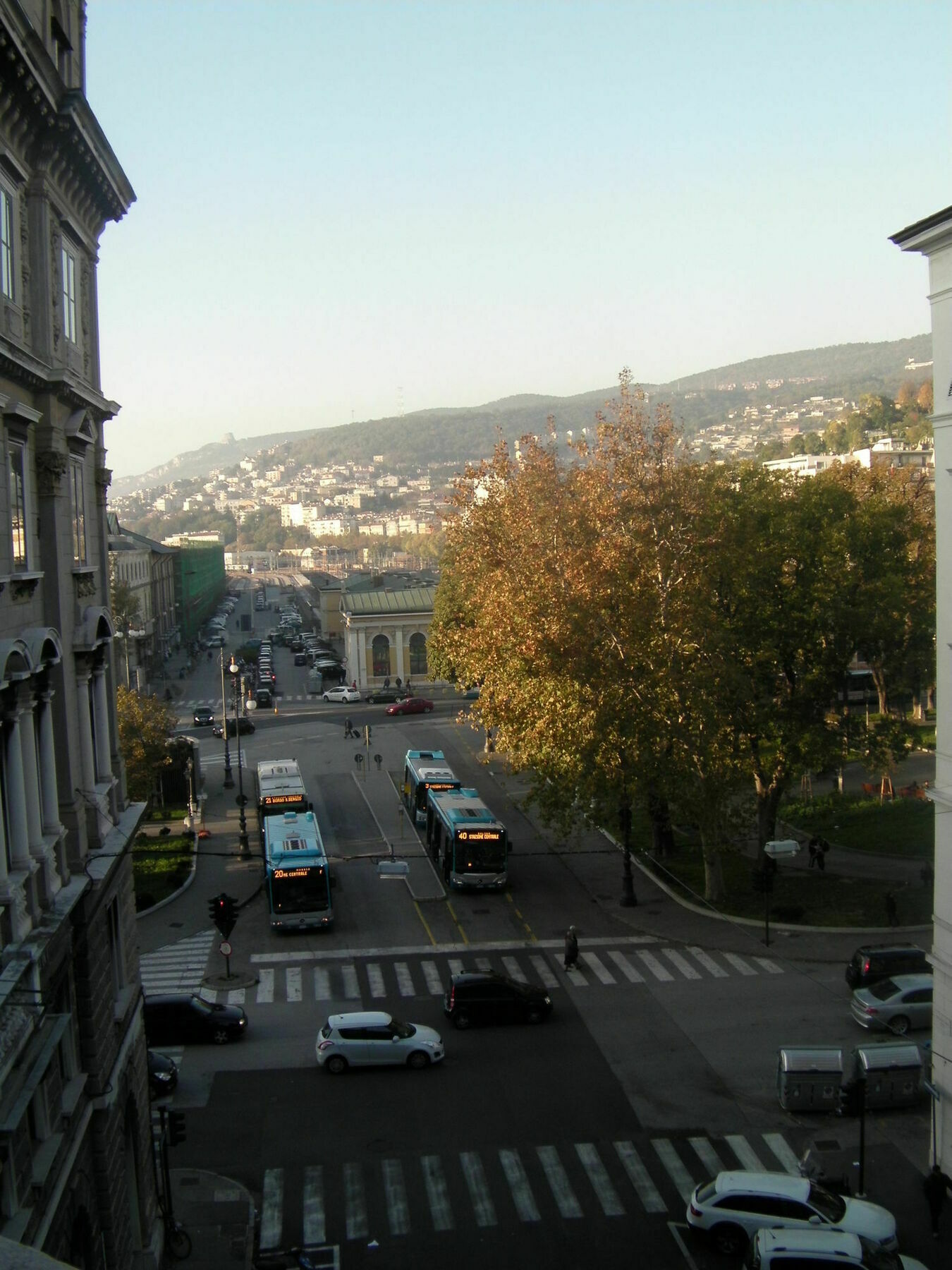 Stazione 2* Trieste
